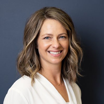 Chiropractor Chanhassen MN Bethany Curnow